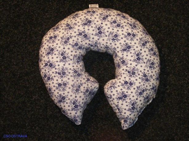 Kruh otevřený na krk – barevný; 10.1.11.2; průměr 45 cm - 60 stupňů