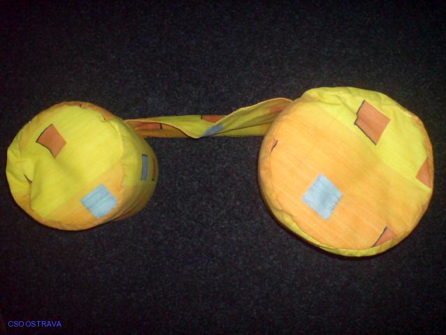 Fixace těla na boku se dvěma válci; 10.1.77.2; Průměr 18 x 30 cm a průměr 20 x 40 cm