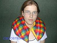 Kruh otevřený na krk – barevný; 10.1.11.2; průměr 45 cm - 60 stupňů